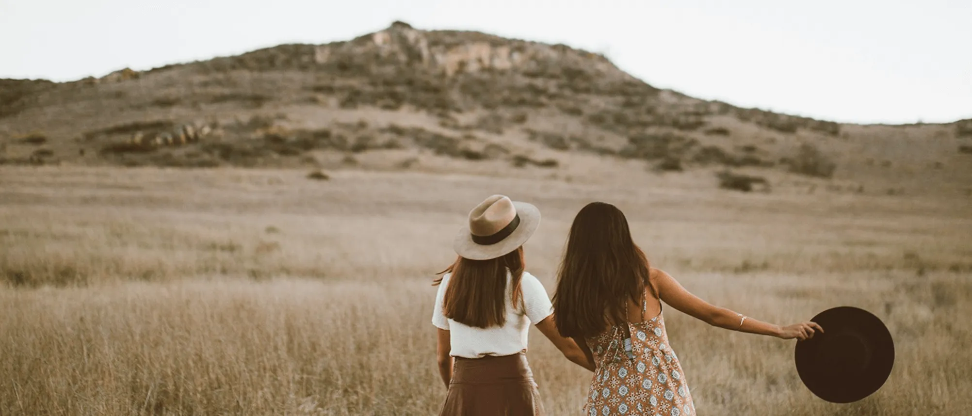 Friends earning passive income from crowdlending referrals